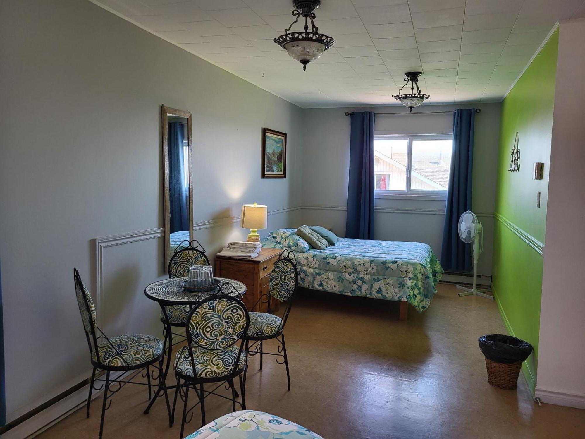 Auberge Soleil De Mer Bonaventure Eksteriør bilde